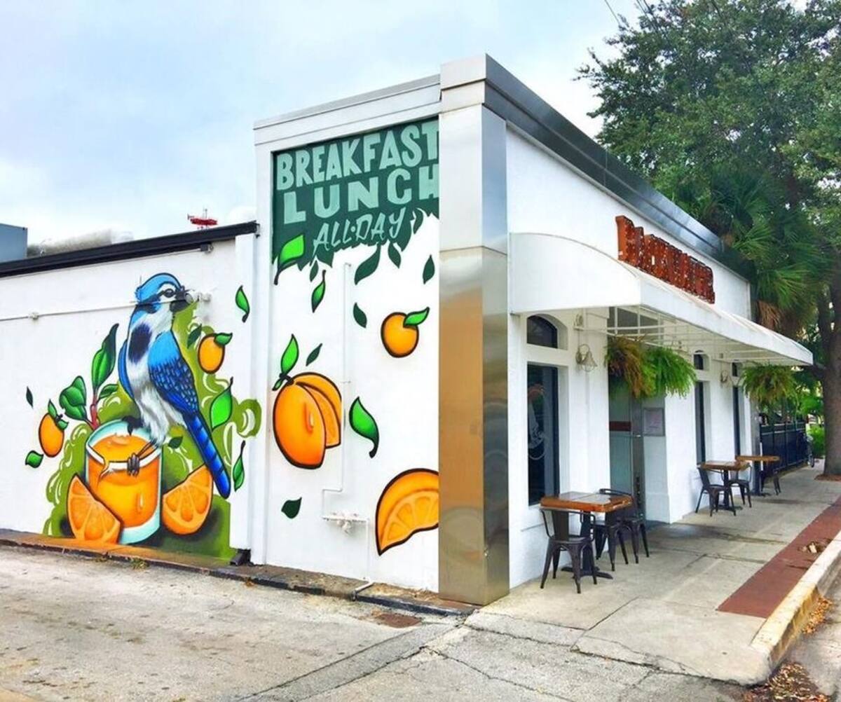 Restaurants & cafés near the Cocoa Beach vacation rental